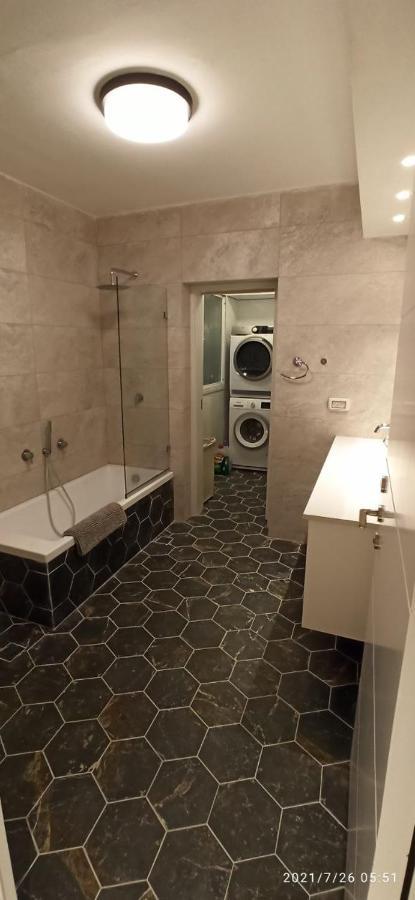 Nitsa Sea View Luxurious Apartment Netanya Exterior foto